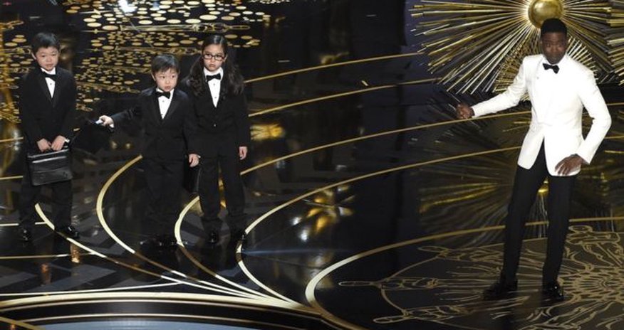 Oscars 2016: Host Chris Rock rapped over Asian-American 'joke' Oscars 2016: Host Chris Rock rapped over Asian-American 'joke'