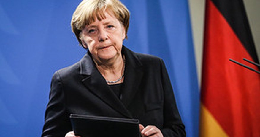 Merkel: "Türkiyənin Aİ-yə üzvlük məsələsi gündəmdə deyil" Merkel: "Türkiyənin Aİ-yə üzvlük məsələsi gündəmdə deyil"