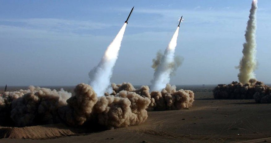 İran yenə ballistik raketi sınaqdan keçirdi İran yenə ballistik raketi sınaqdan keçirdi