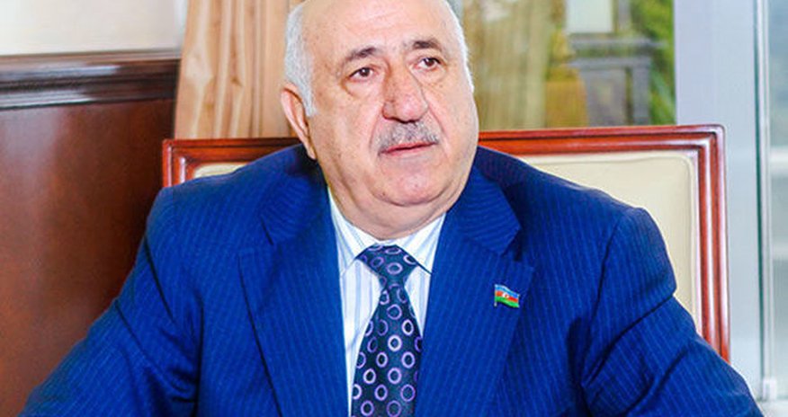 Deputat: Hamı onları aldadan məmurlardan təngə gəlib Deputat: Hamı onları aldadan məmurlardan təngə gəlib