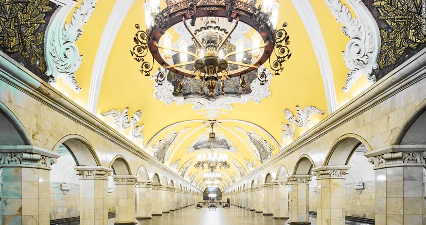 The ornate beauty of Moscow's palatial metro stations The ornate beauty of Moscow's palatial metro stations
