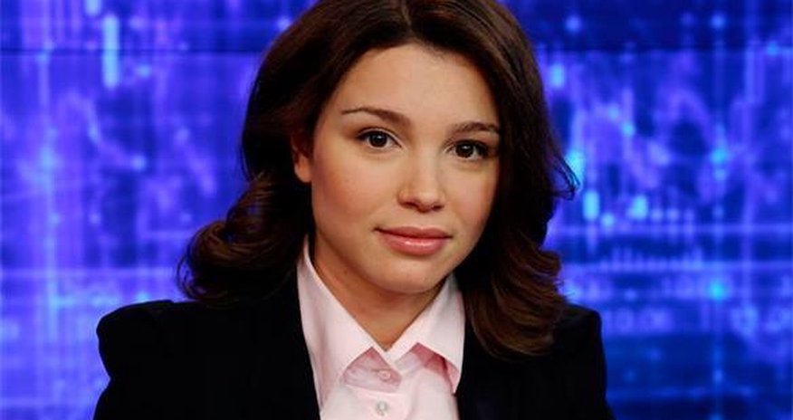 Con Kerri Boris Nemtsovun qızını təltif etdi Con Kerri Boris Nemtsovun qızını təltif etdi