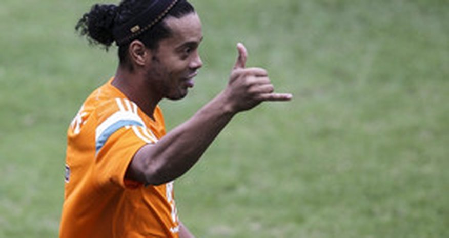 Ronaldinyo ikinci liqa komandasında çıxış edəcək Ronaldinyo ikinci liqa komandasında çıxış edəcək