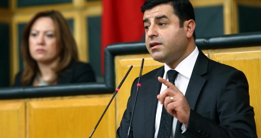 Səlahəddin Dəmirtaş separatçı ermənilərin mövqeyini dəstəkləyib Səlahəddin Dəmirtaş separatçı ermənilərin mövqeyini dəstəkləyib