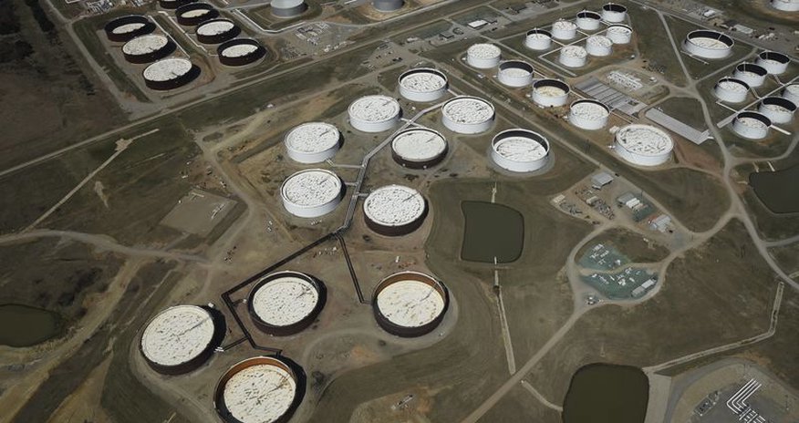 Oil glut up close: How Cushing copes with full crude tanks Oil glut up close: How Cushing copes with full crude tanks