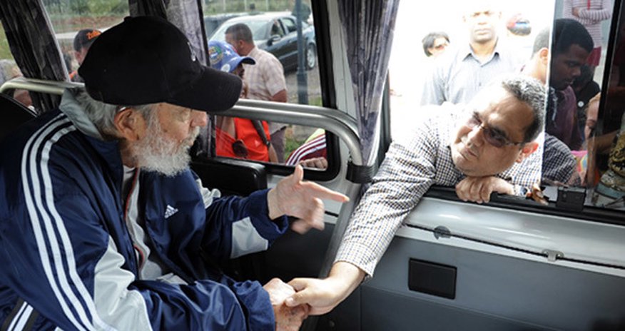 Fidel Castro appears in public for first time in 14 months Fidel Castro appears in public for first time in 14 months