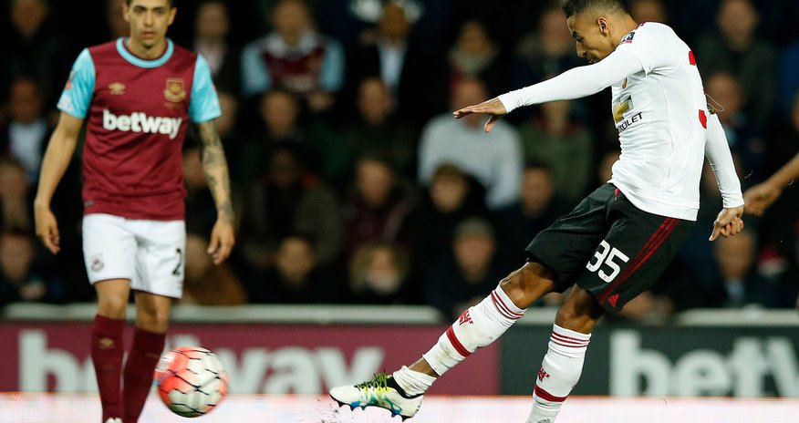 West Ham United 1 - 2 Manchester United West Ham United 1 - 2 Manchester United