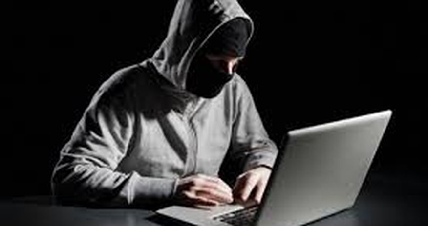 Хакеры могут взломать любой телефон Хакеры могут взломать любой телефон