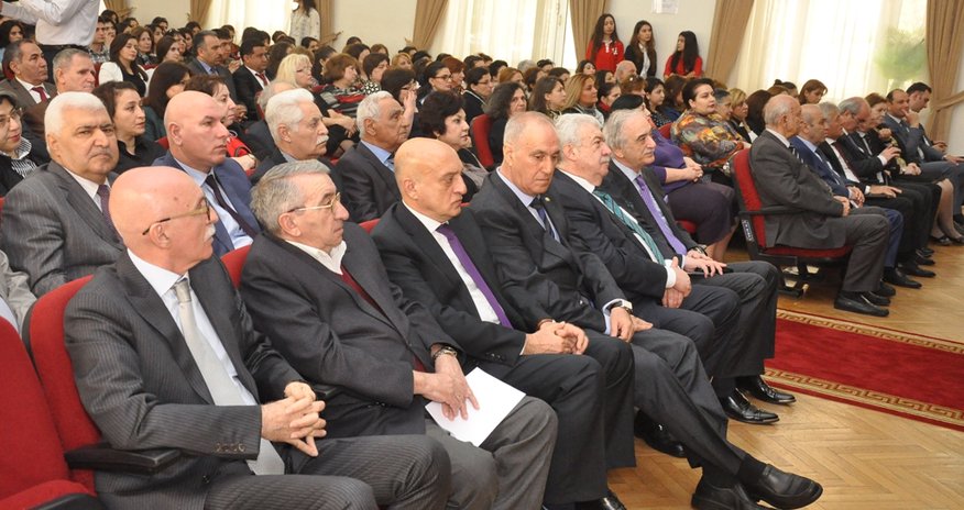 Revekka Yulyevna Barsukun 100 illiyinə həsr olunmuş konfrans keçirildi - Fotolar Revekka Yulyevna Barsukun 100 illiyinə həsr olunmuş konfrans keçirildi - Fotolar