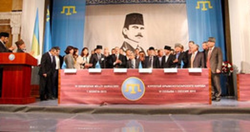 Krım Tatar Məclisi "ekstremist" təşkilat elan edildi Krım Tatar Məclisi "ekstremist" təşkilat elan edildi