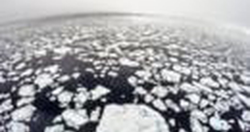 An icy sail to the end of the Earth An icy sail to the end of the Earth