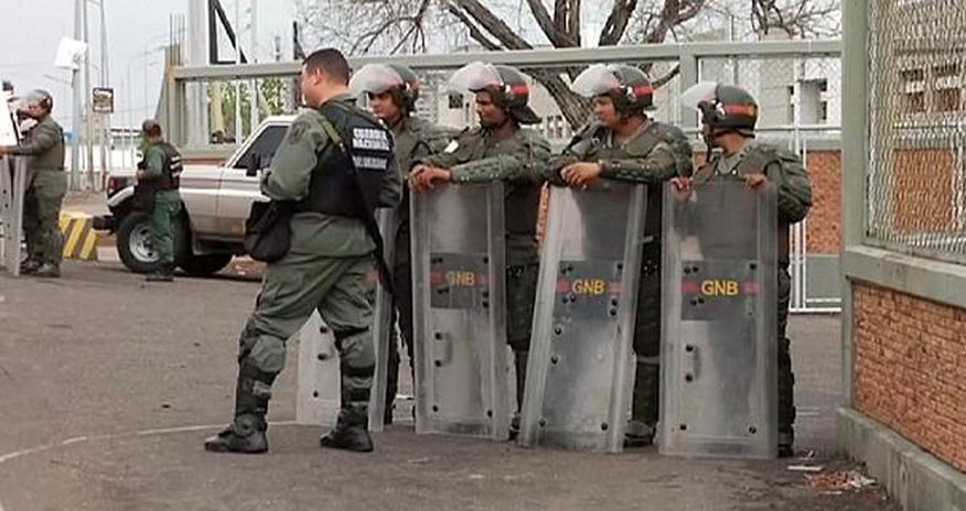Армия против мародеров Армия против мародеров