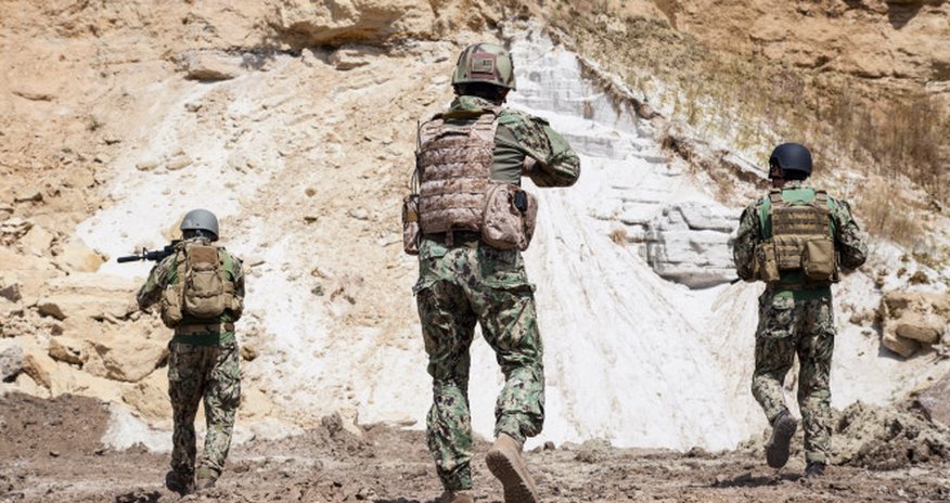 Navy Seal killed by ISIS in Iraq Navy Seal killed by ISIS in Iraq