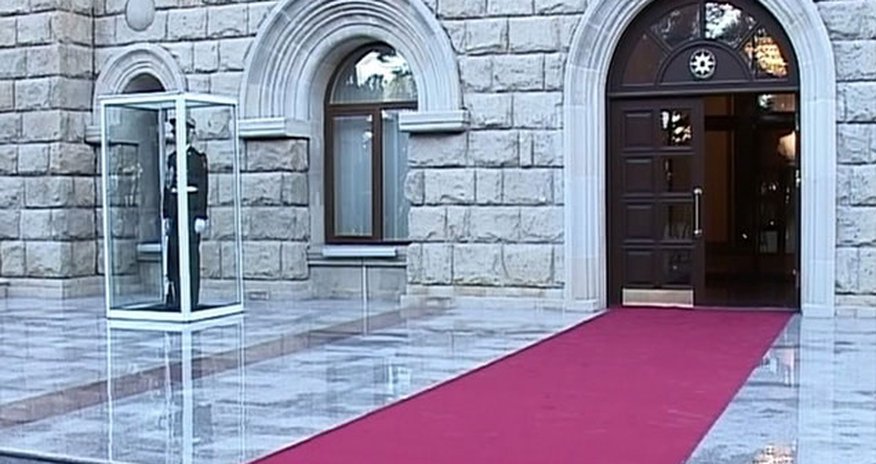 MN ordumuzun hücuma keçəcəyi barədə məlumatlara münasibət bildirdi MN ordumuzun hücuma keçəcəyi barədə məlumatlara münasibət bildirdi