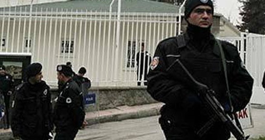 Спецназ Турции провел операцию в Сирии Спецназ Турции провел операцию в Сирии