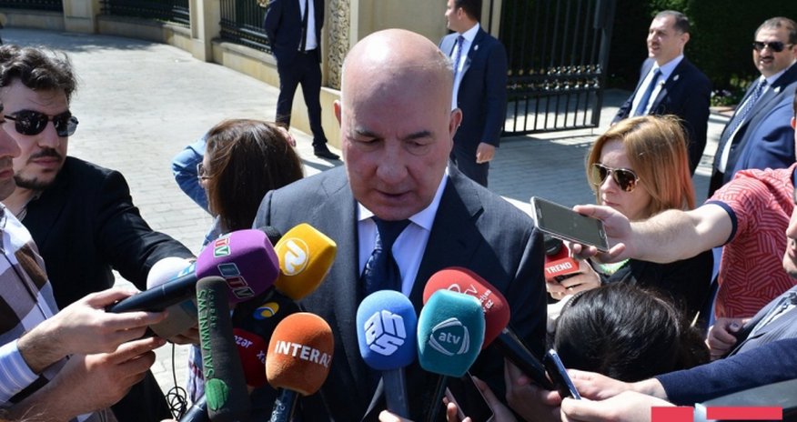 Elman Rüstəmov bu günədək bank sektoruna verilən kreditlərin həcmini açıqlayıb Elman Rüstəmov bu günədək bank sektoruna verilən kreditlərin həcmini açıqlayıb