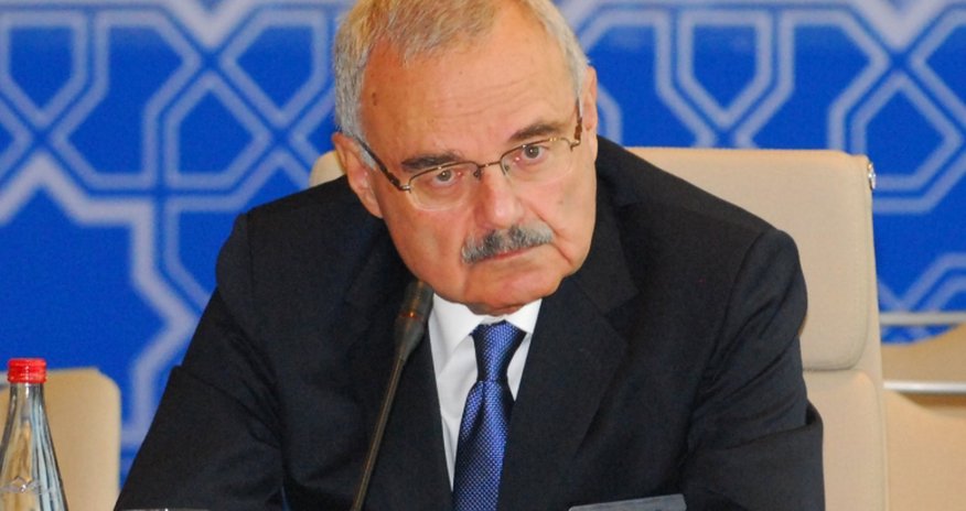 Artur Rasizadə: "Bu il Bakı-Tbilisi-Qars layihəsinin açılışı olacaq" Artur Rasizadə: "Bu il Bakı-Tbilisi-Qars layihəsinin açılışı olacaq"
