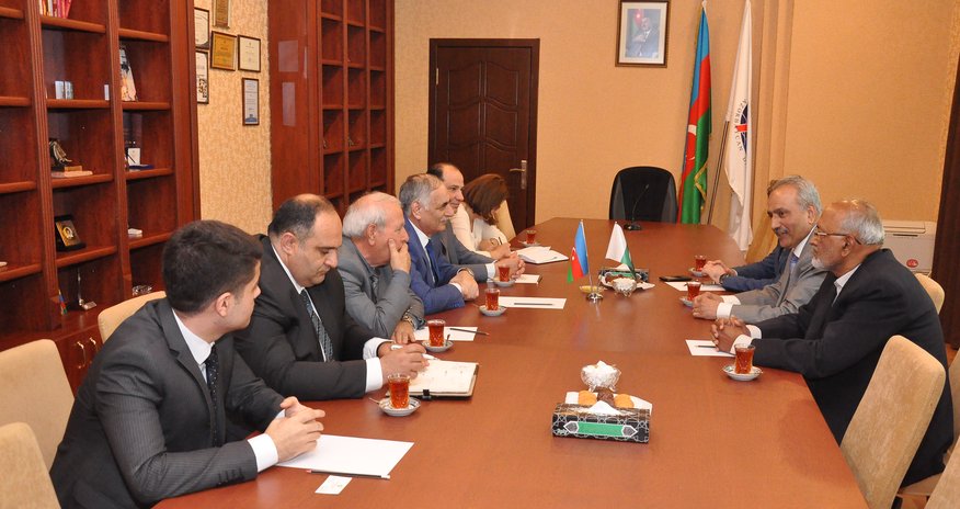 Pakistanın Azərbaycandakı səfiri ADU-da oldu - FOTO Pakistanın Azərbaycandakı səfiri ADU-da oldu - FOTO