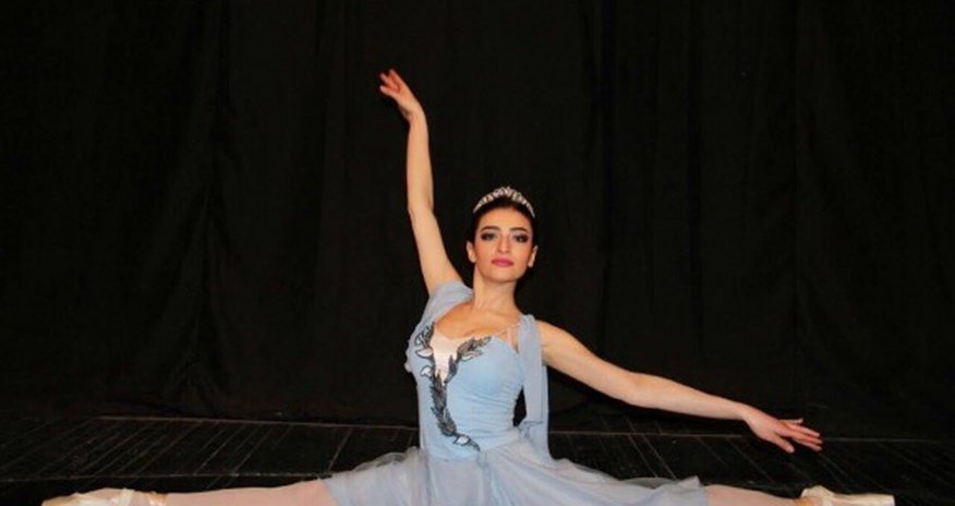 Musiqili Teatrın balet artisti Beynəlxalq müsabiqədə 3-cü oldu - Fotolar Musiqili Teatrın balet artisti Beynəlxalq müsabiqədə 3-cü oldu - Fotolar