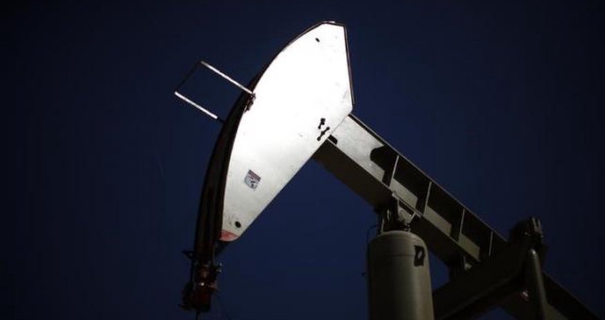 U.S. oil prices rise on start of summer driving season U.S. oil prices rise on start of summer driving season
