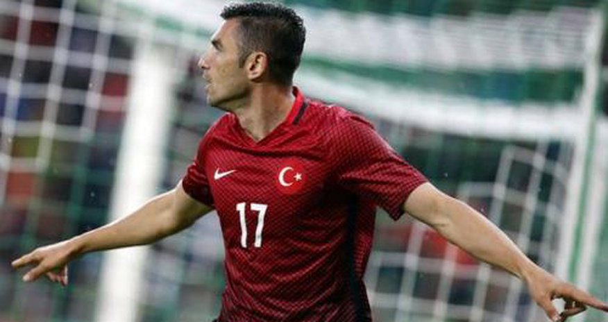 Burak Yılmaz: “İspaniyadan geri qalmırıq” Burak Yılmaz: “İspaniyadan geri qalmırıq”