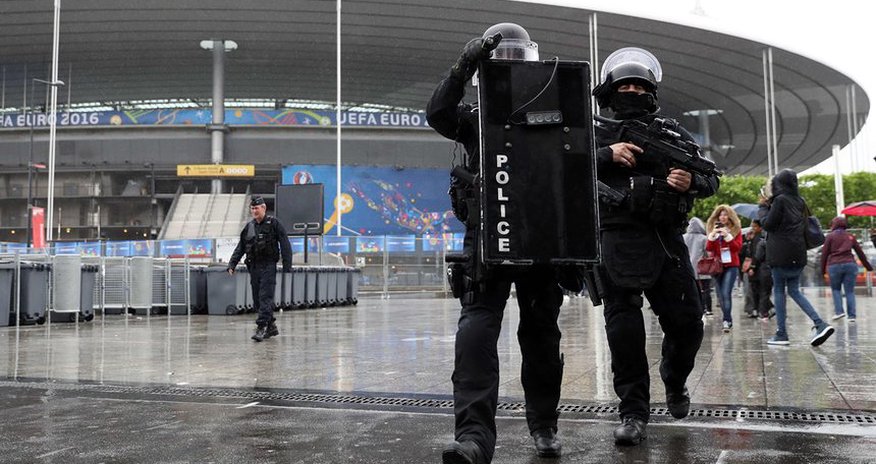 Euro 2016 fan zones in spotlight as France finalises huge security operation Euro 2016 fan zones in spotlight as France finalises huge security operation