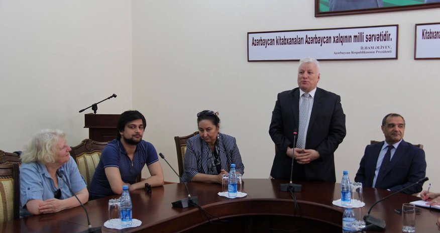 Milli Kitabxanada “Baladadaşın toy hamamı” - FOTOLAR Milli Kitabxanada “Baladadaşın toy hamamı” - FOTOLAR