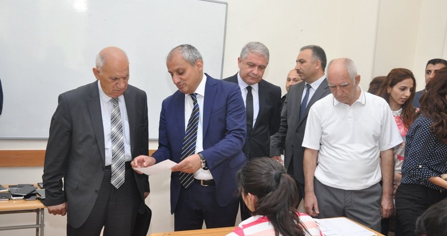 ADU-da təhsil ekspertləri, QHT, KİV və valideynlərin iştirakı ilə mediatur keçirildi - Fotolar ADU-da təhsil ekspertləri, QHT, KİV və valideynlərin iştirakı ilə mediatur keçirildi - Fotolar