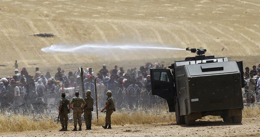 Turkish border guards 'killed 8 refugees' Turkish border guards 'killed 8 refugees'