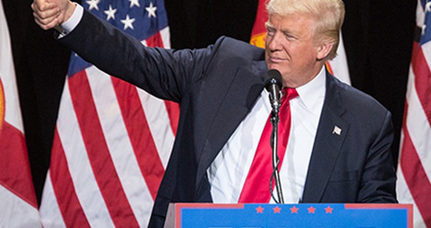 Moody's назвал Трампа угрозой Moody's назвал Трампа угрозой