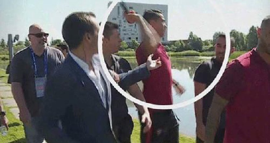 Jurnalistlər Ronaldodan üzr istəməyi tələb edir Jurnalistlər Ronaldodan üzr istəməyi tələb edir