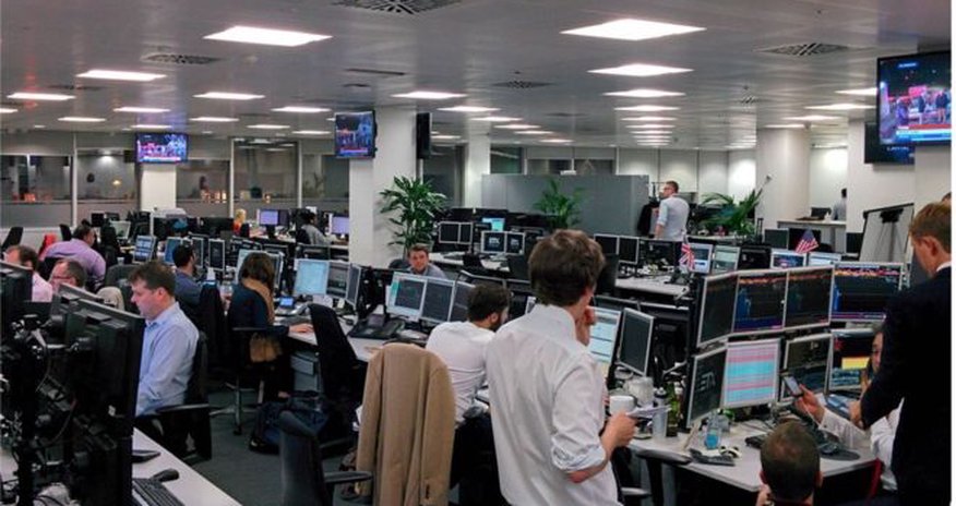 EU referendum: Pound hits lowest level since 1985 EU referendum: Pound hits lowest level since 1985
