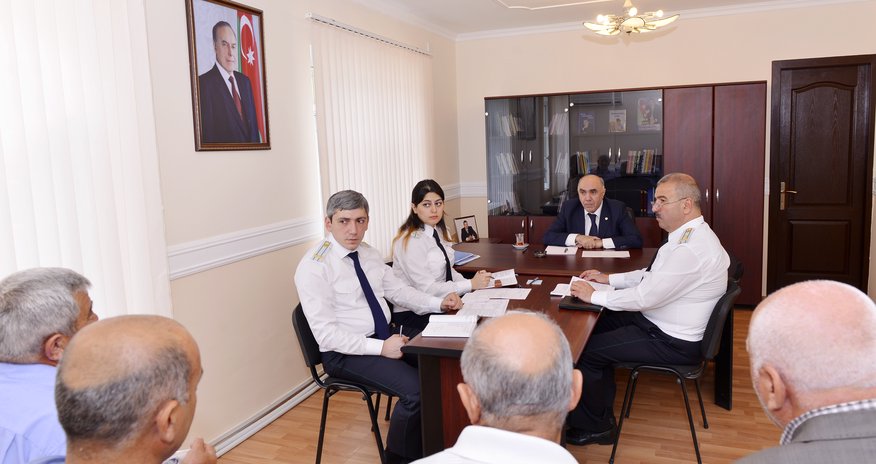 Zakir Qaralov Lerikdə vətəndaşları qəbul etdi Zakir Qaralov Lerikdə vətəndaşları qəbul etdi