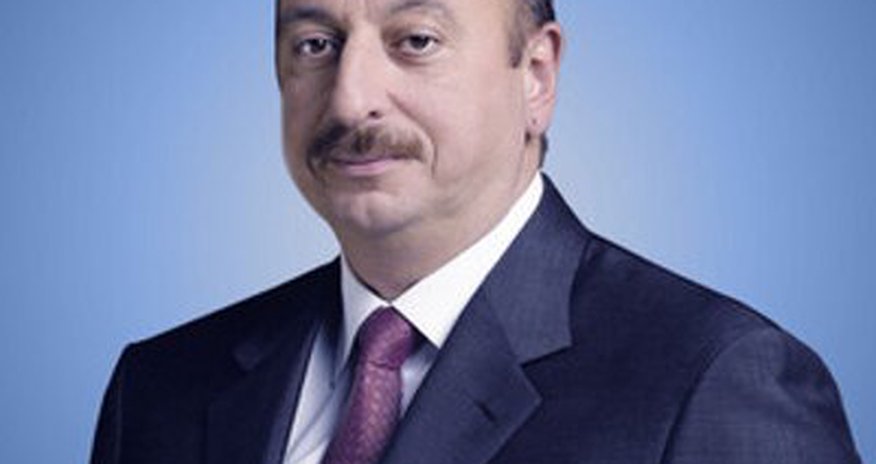 İlham Əliyev xorvatiyalı həmkarını təbrik etdi İlham Əliyev xorvatiyalı həmkarını təbrik etdi
