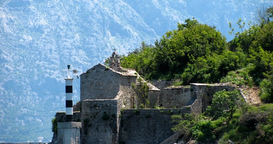 Azərbaycan Monteneqroya kredit ayırır Azərbaycan Monteneqroya kredit ayırır