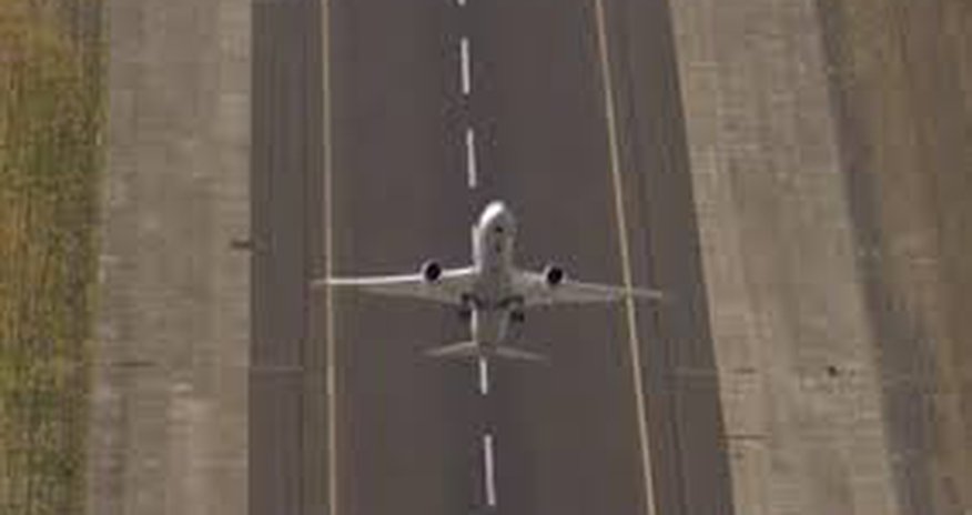 Невероятный взлет Boeing - ВИДЕО Невероятный взлет Boeing - ВИДЕО