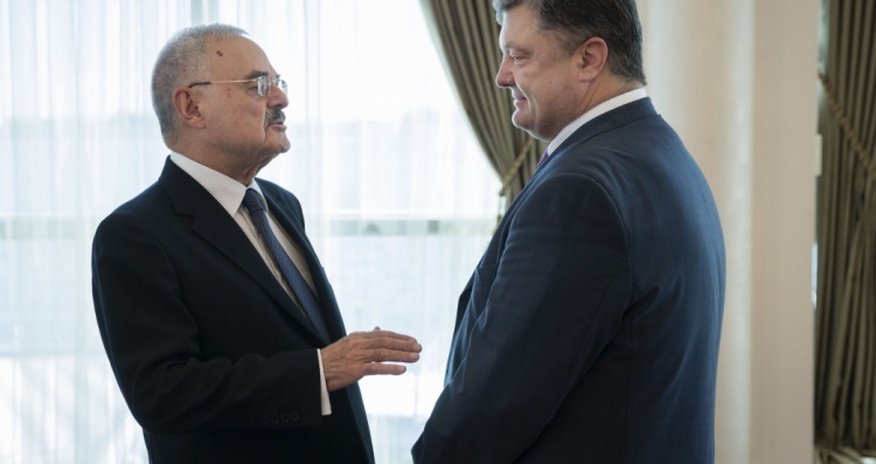 Порошенко встретился с Артуром Раси-заде Порошенко встретился с Артуром Раси-заде