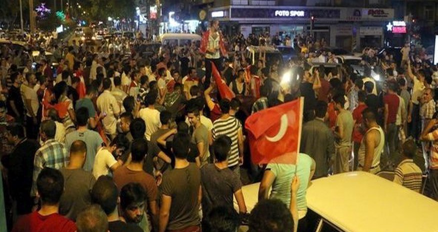 Türkiyədə həlak olanların sayı 194 nəfərə çatdı Türkiyədə həlak olanların sayı 194 nəfərə çatdı