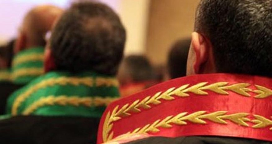В Турции начались аресты судей В Турции начались аресты судей