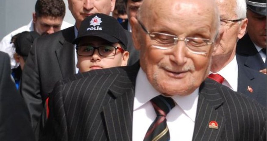 Ərdoğana ağır itki Ərdoğana ağır itki