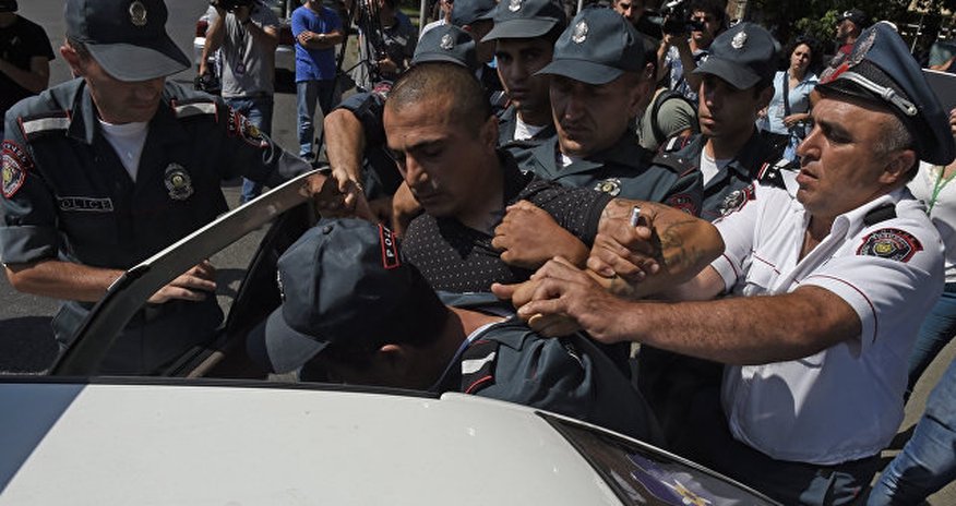 Vaşinqton İrəvandakı hadisələri pisləyib Vaşinqton İrəvandakı hadisələri pisləyib
