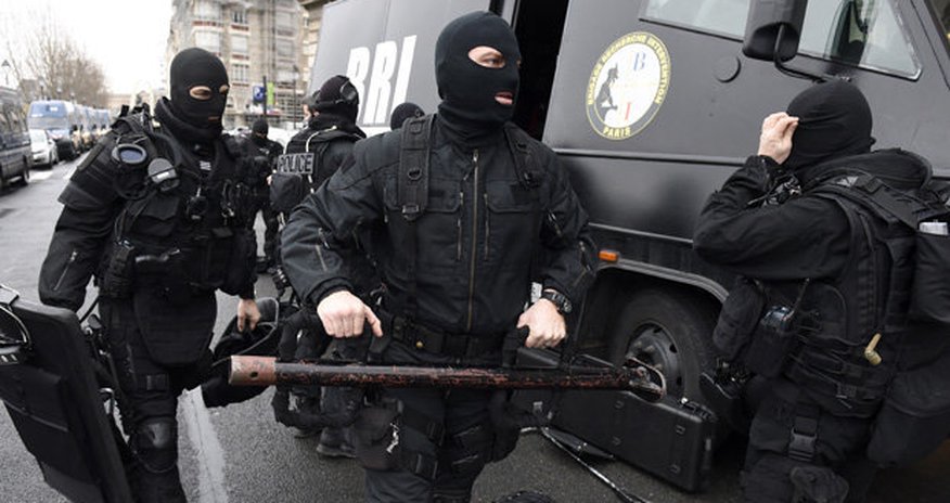 French cops arrest 'ISIS-supporting taxi driver and find explosives at home' French cops arrest 'ISIS-supporting taxi driver and find explosives at home'