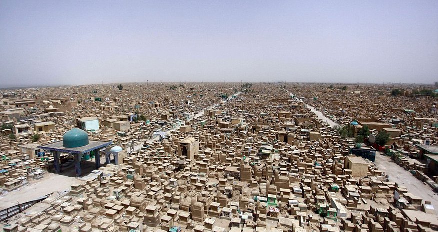 World's biggest cemetery? World's biggest cemetery?