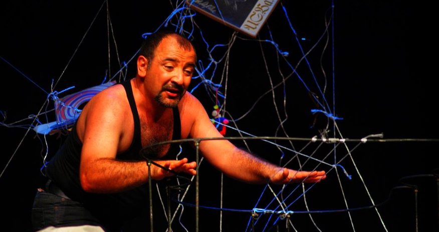 Gənc Tamaşaçılar Teatrının aktyoru Moskvada oxuyacaq - FOTOLAR Gənc Tamaşaçılar Teatrının aktyoru Moskvada oxuyacaq - FOTOLAR