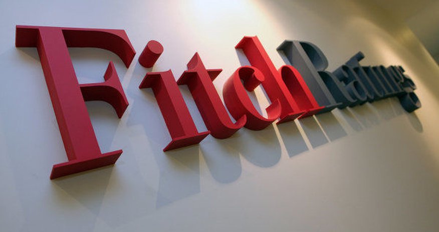 "Fitch” neftin orta qiymətinin proqnozunu artırdı "Fitch” neftin orta qiymətinin proqnozunu artırdı