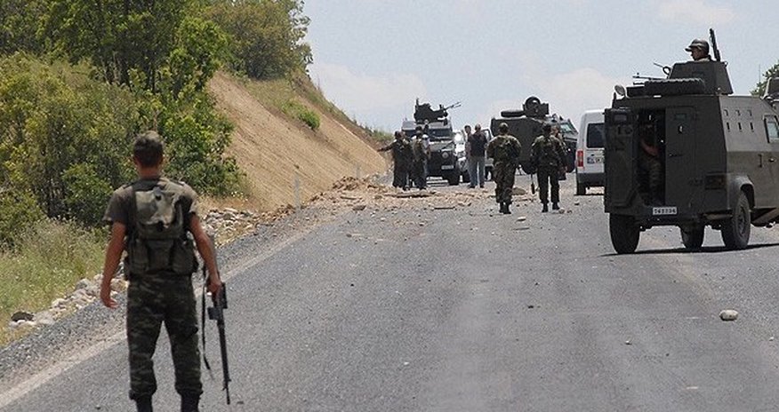 Türkiyədə 5 əsgər şəhid oldu Türkiyədə 5 əsgər şəhid oldu