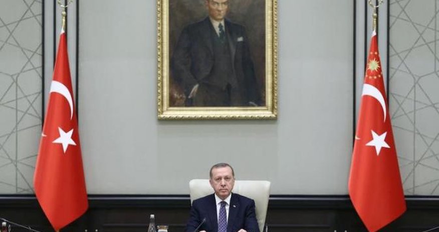 Turkish police raid Istanbul courthouses Turkish police raid Istanbul courthouses