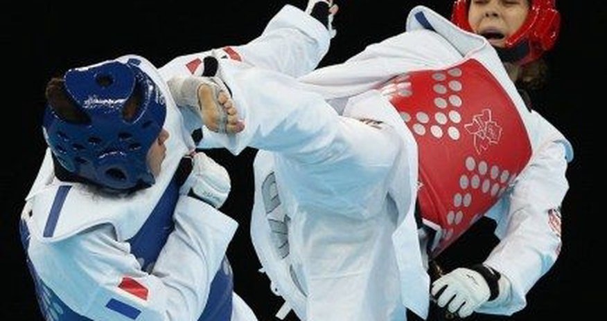 Rio-2016: Taekvondoçu Fəridə Əzizova yarımfinalda Rio-2016: Taekvondoçu Fəridə Əzizova yarımfinalda