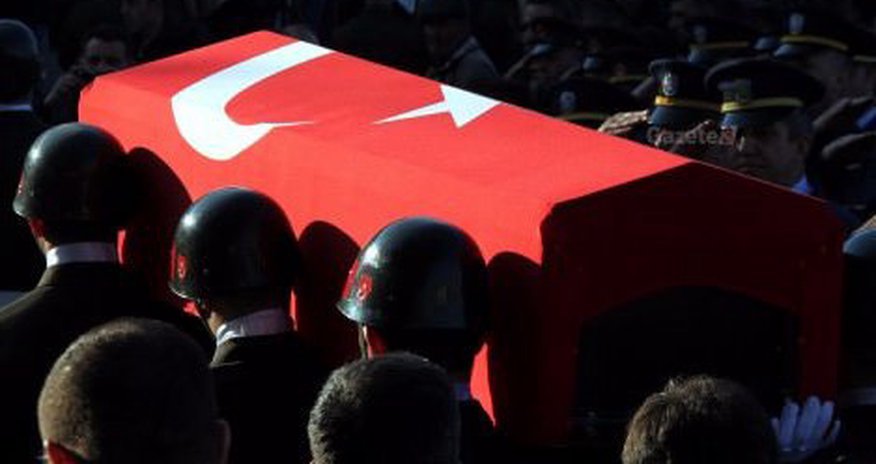 Türkiyədə 5 hərbçi şəhid oldu Türkiyədə 5 hərbçi şəhid oldu