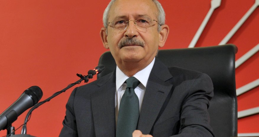 CHP sədri Kamal Kılıcdaroğlunun avtomobili atəşə tutulub CHP sədri Kamal Kılıcdaroğlunun avtomobili atəşə tutulub